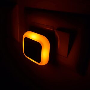 Smart Night Lamp with Automatic Sensor